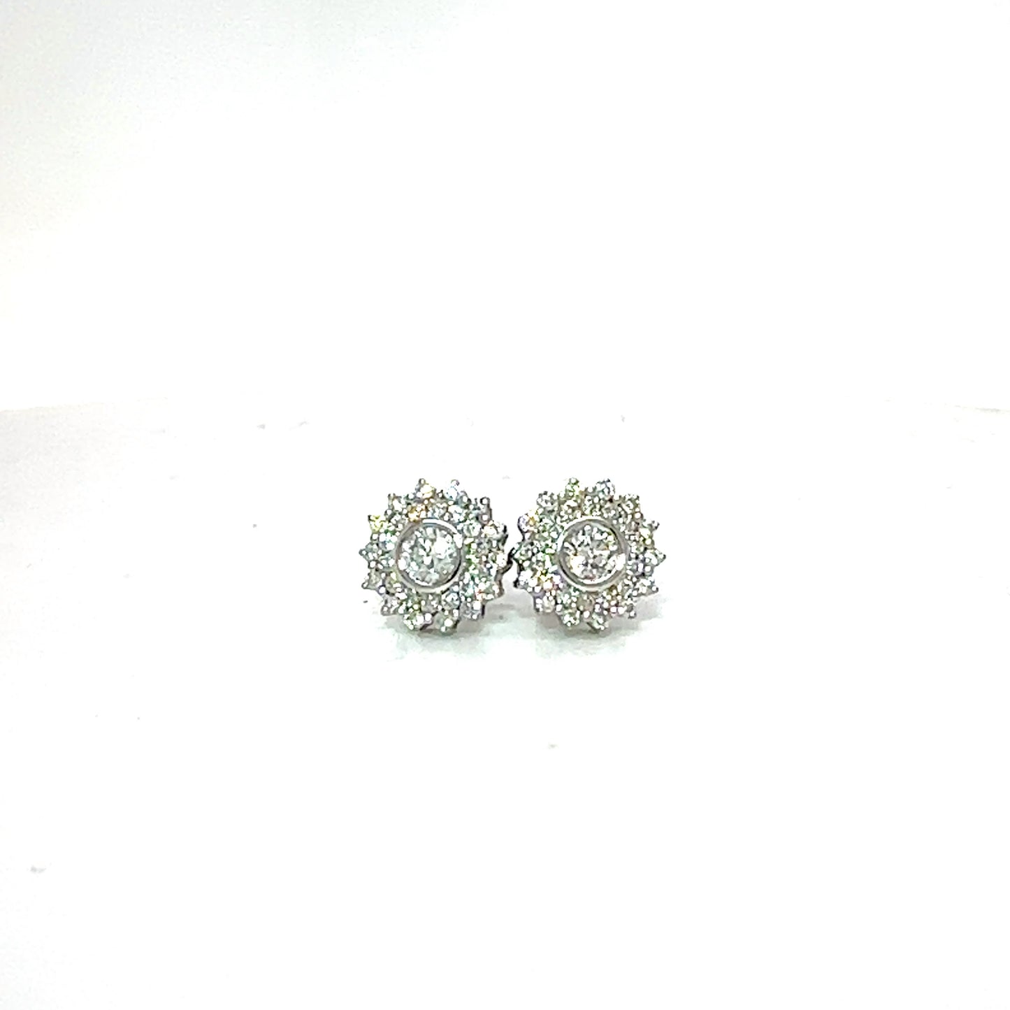 14k White Gold round Diamond Earrings