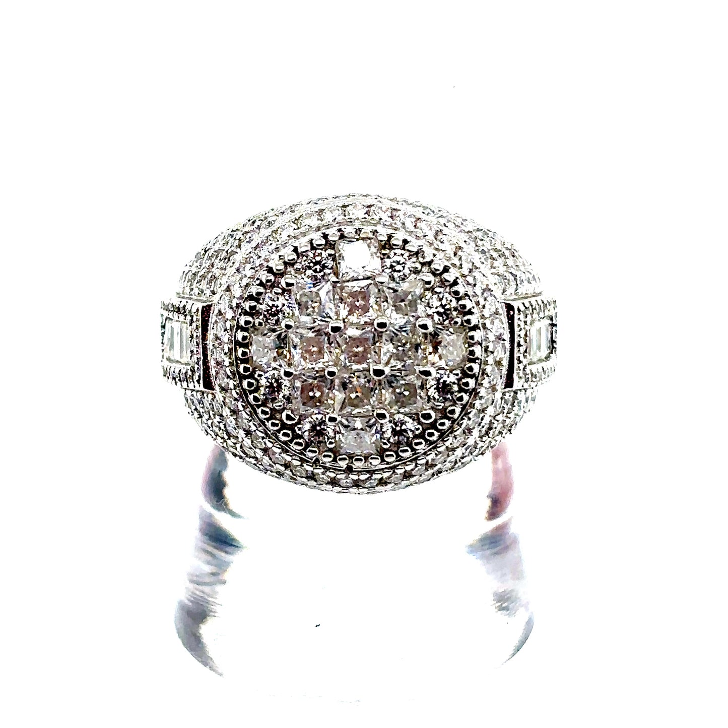 925 S.S. VVS Moissanite Round Championship Style Ring