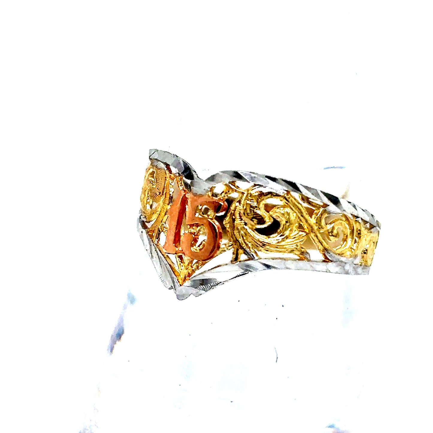 10k Tri-Tone Gold Quince 15 Ring