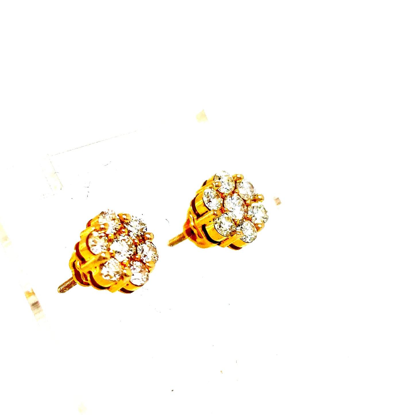 14k Yellow Gold Diamond Flower Set Earrings
