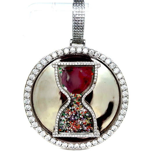 925 S.S. VVS Moissanite Hourglass Pendant