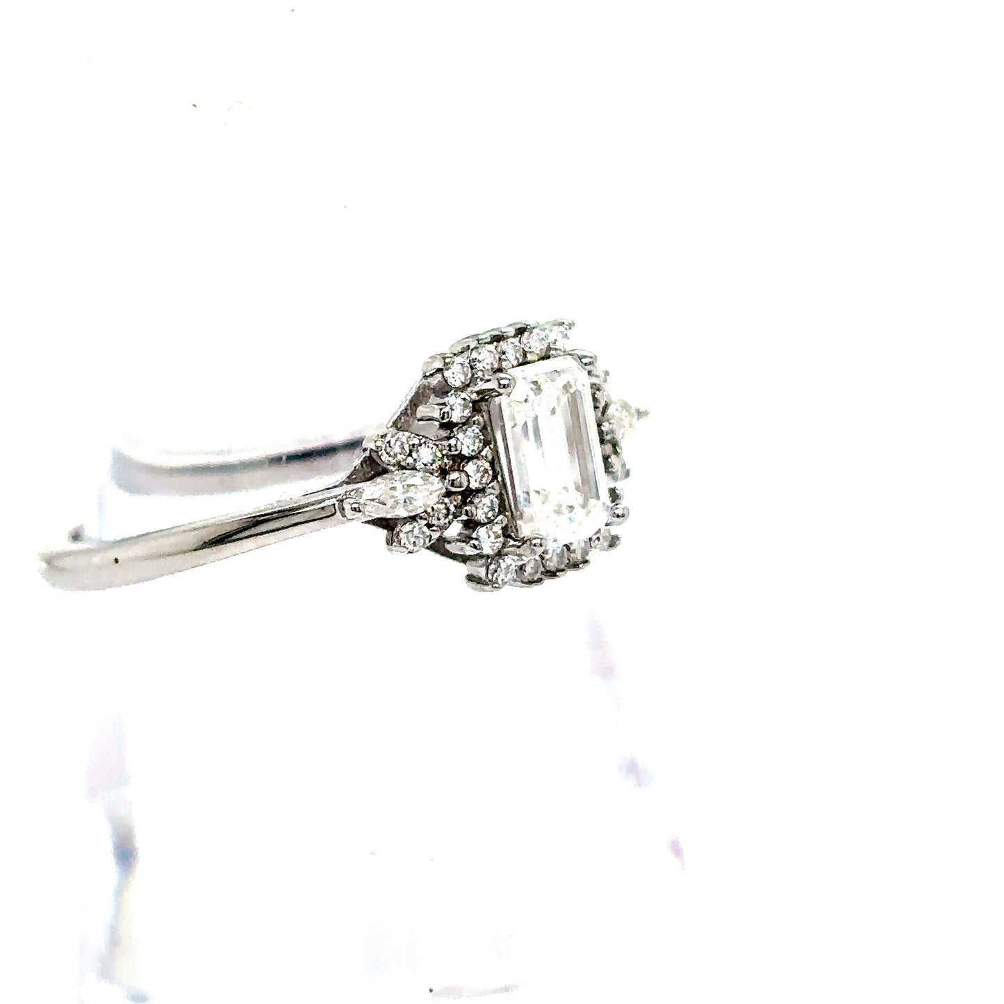 925 S.S. VVS Moissanite Ring